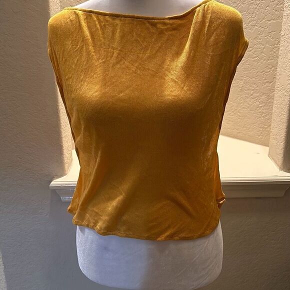 Savannah Morrow Womens Medium Lima Top Gold Halter Tie Draped Neck NWT - Picture 2 of 10